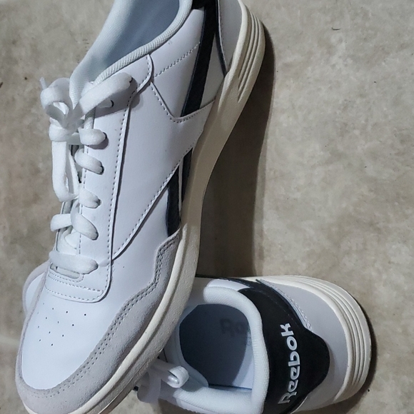 Men's Reebok - Picture 2 of 7